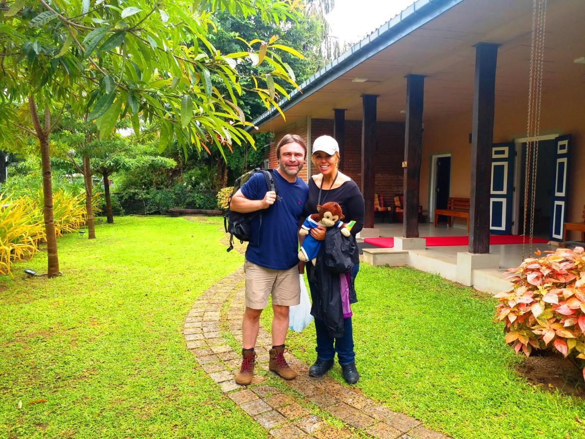 Honey Tree Polonnaruwa Hotel Exterior foto